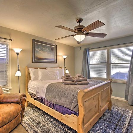 Central Phoenix Cottage With Private Yard! Esterno foto