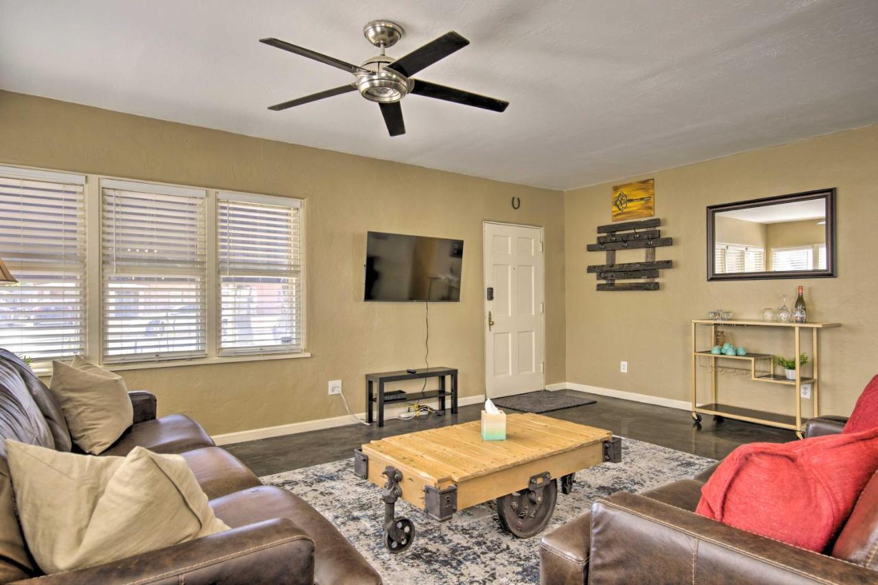 Central Phoenix Cottage With Private Yard! Esterno foto